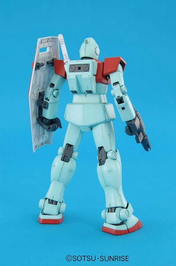 Gunpla: Master Grade 1/100 - Mobile Suit Gundam RGM-79 GM (Ver.2.0)